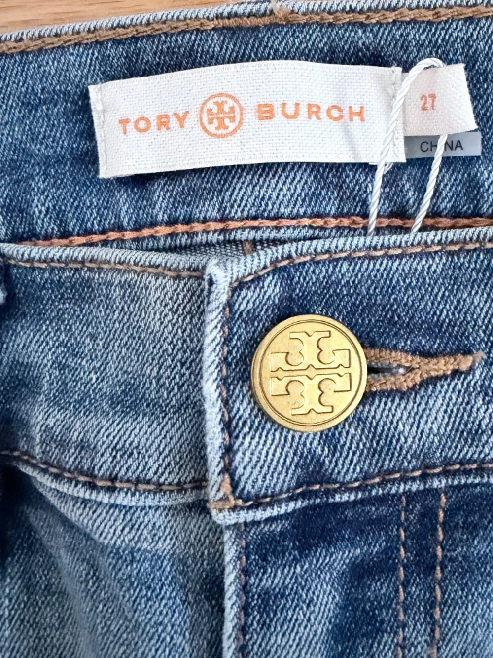 Tory Burch NWT Myers Cropped Boot Jean (27)